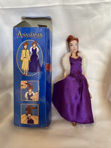 Anastasia Doll A 20th Century Fox Presentation 1997 - Picture 2 of 9