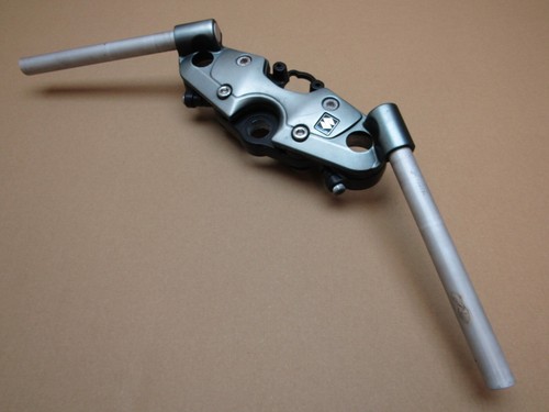 Suzuki Hayabusa GSX 1300 RK8 2008 23,913 miles upper top yoke handlebars (9702) - Picture 3 of 15