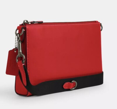 使い方2通り DISNEY X COACH HOLDEN CROSSBODY ICE SKATE MICKEY NWT Coach Disney X Coach Holden Crossbody With Ice Skate