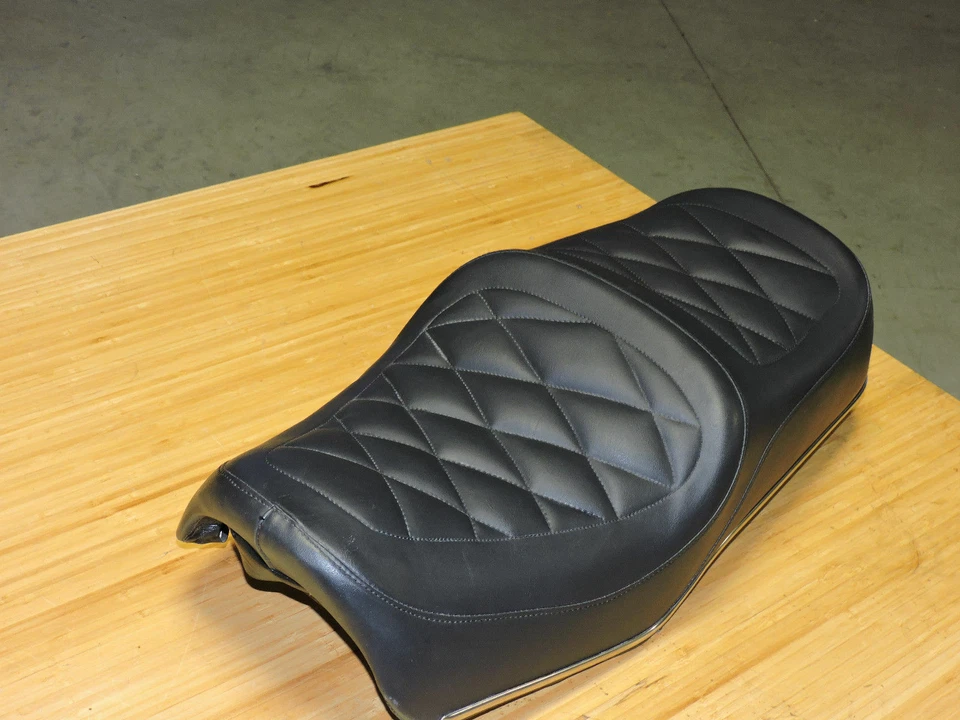 CB900C 1980-82 Funda Asiento Negra Nueva Honda CB900 CB 900 C 231 Foto 2 de 4