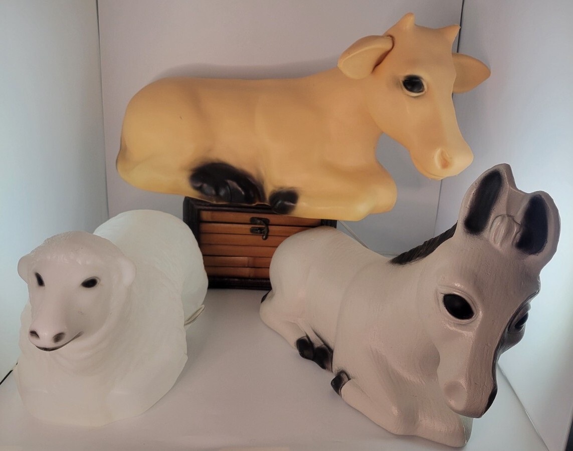 Vintage General Foam Lighted Blow Mold Nativity Animals Cow Sheep