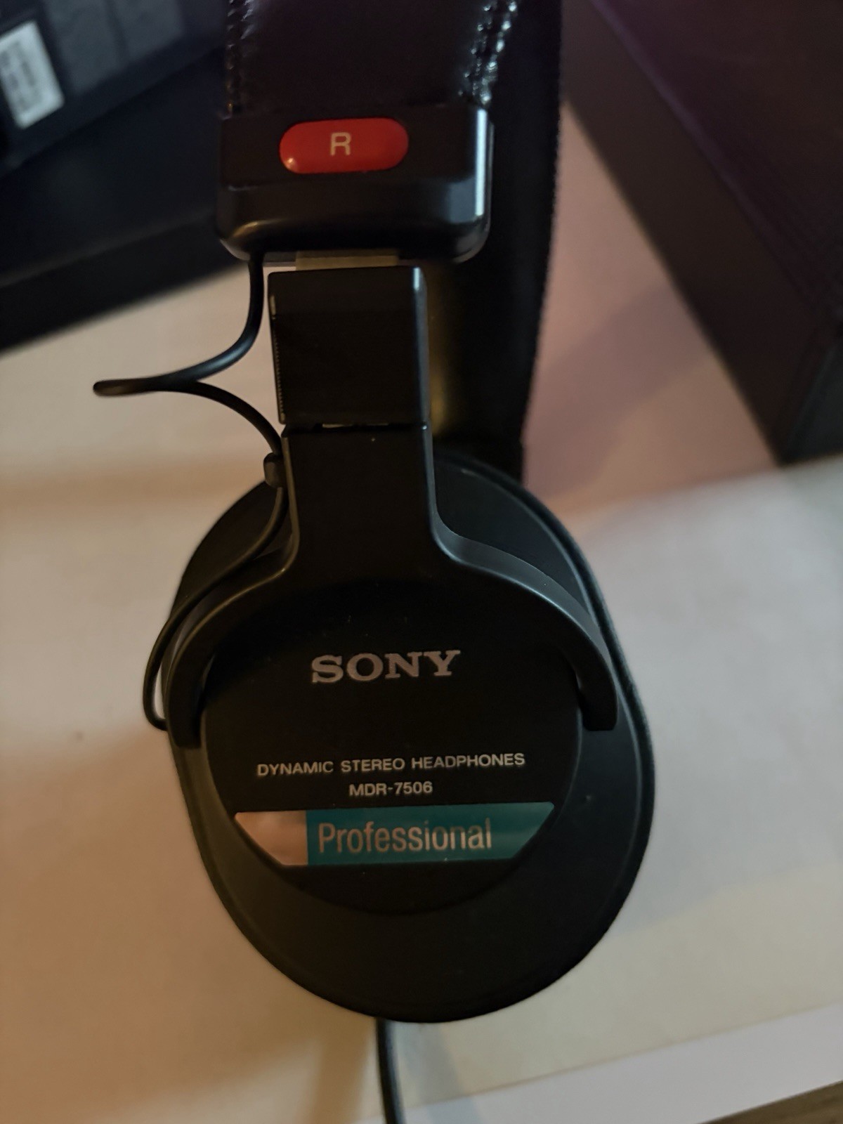 Sony MDR-7506 vintage audio equipment - eBay listing photo 4
