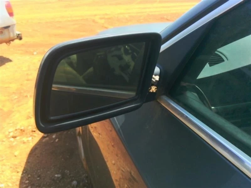 Espejo retrovisor lateral del conductor eléctrico térmico a través de 8/05 para 04-06 BMW 525i 154146 Foto 2 de 4