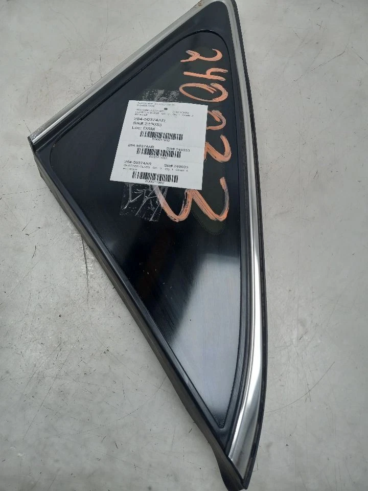 09-16 TOYOTA VENZA LE 2.4L TRACCIÓN DELANTERA EN EL LADO DEL PASAJERO CUARTO TRASERO CRISTAL Foto 2 de 4