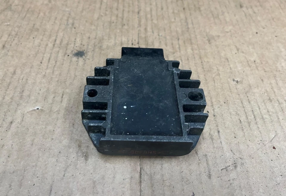 SH640D-12 | Regulator Rectifier Genuine OEM Part - Image 3 of 3