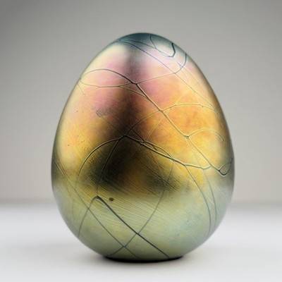 Vintage 1979 Steven Maslach Studio Art Glass Iridescent Egg Paperweight 5''
