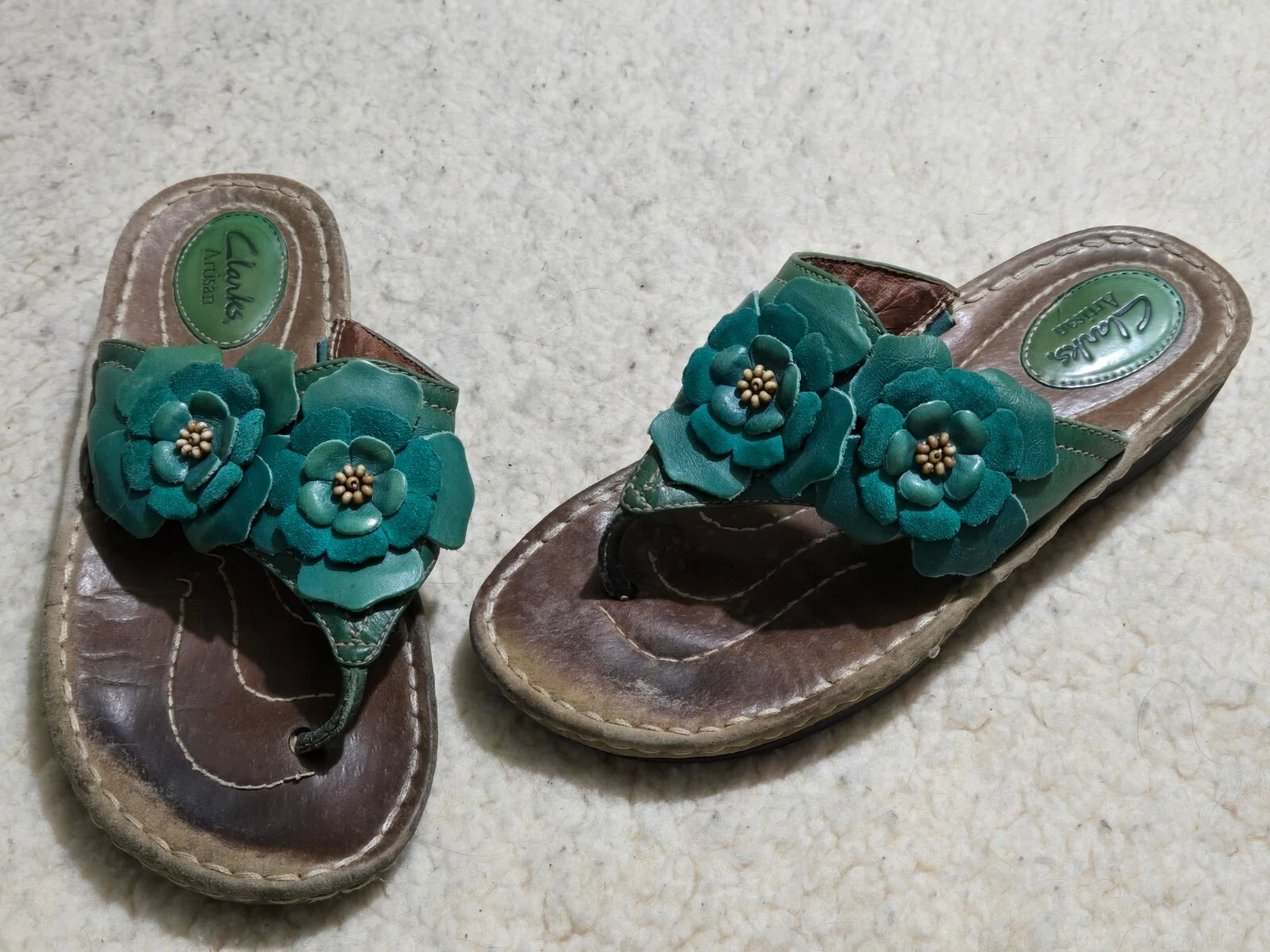 Sandalo infradito Clarks Artisan verde blu teal tanga pelle fiori taglia 7 5 M