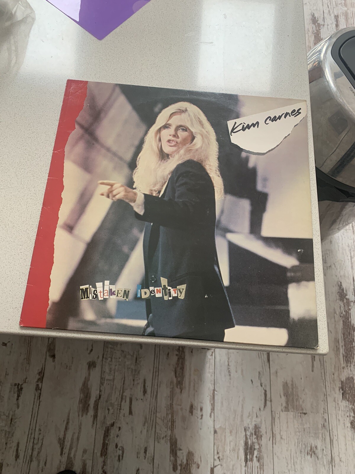 KIM CARNES MISTAKEN IDENTITY 1st  VINYL LP & Inner Bette Davis Eyes Plays Nicely