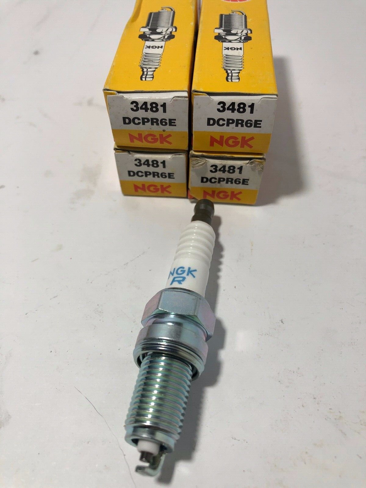 NGK DCPR6E - Alternative spark plugs