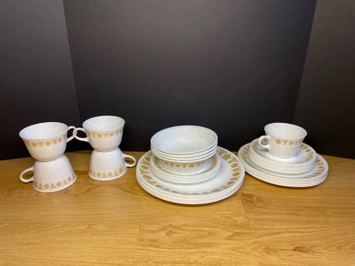 Corelle Butterfly Gold Vtg 35 Pcs Dinner  Set Mixed PYREX Lot. Assorted Sizes