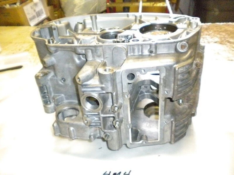 YAMAHA XS650 XS2 TX650 CÁRTER TARDÍO TEMPRANO 06-15100-03-00 Foto 3 de 4