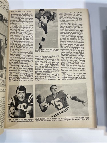 Street and Smith Official Yearbook Pro Football 1971 Rosters Schedules Morrall - Picture 8 of 9
