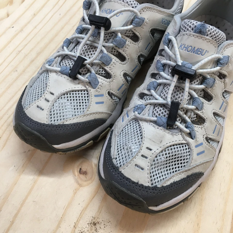 Zapatos deportivos Khombu para mujer 6M Reef Shark gris cuero con cordones W1336 Foto 4 de 4