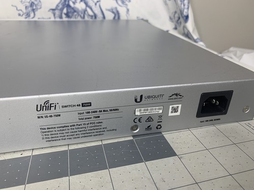 Ubiquiti Networks UniFi US-48-750W 48 Port Smart PoE Gigabit Ethernet Switch - Picture 9 of 10