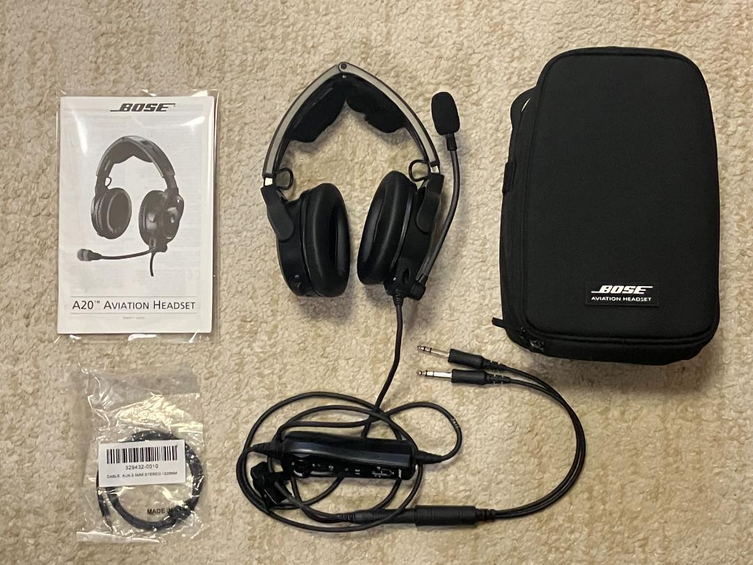 BOSE A20 Aviation Headset for aircraft W/Bluetooth noise