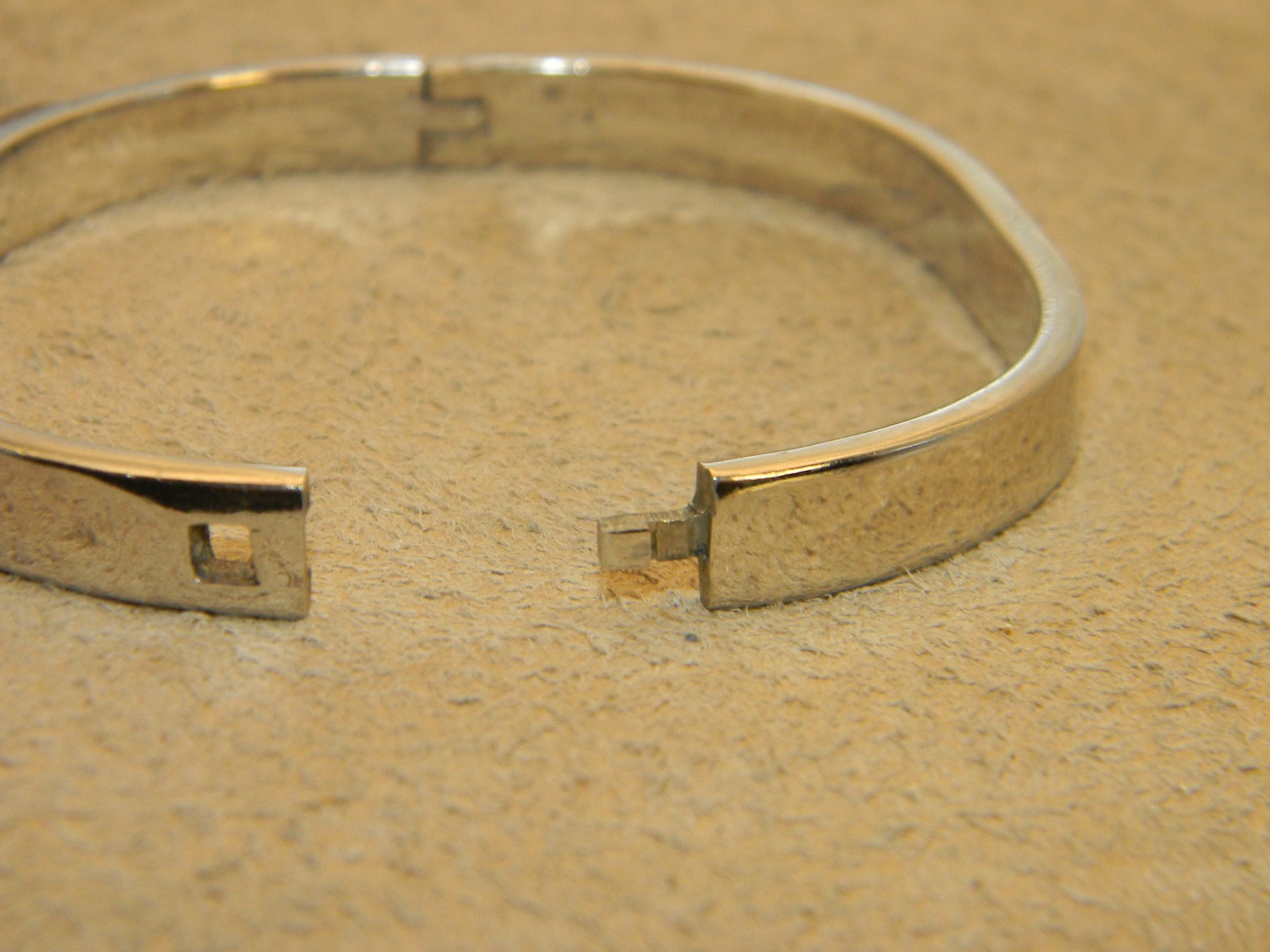 Sterling Silver Abalone Hinged Bangle Bracelet Me… - image 7