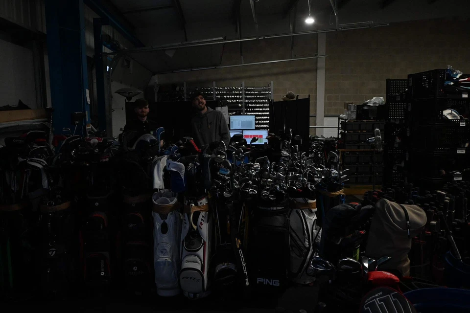 Left Hand Ping i530 Irons / 5-PW+GW / Black Dot / Regular Flex UST Recoil Dart - Image 3 of 4