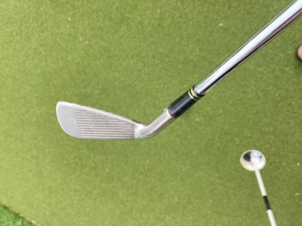 Spalding Tour Edition #1 Iron 9/10 A+ Condition 40” Original TTDG R300U Shaft. - Image 3 of 4