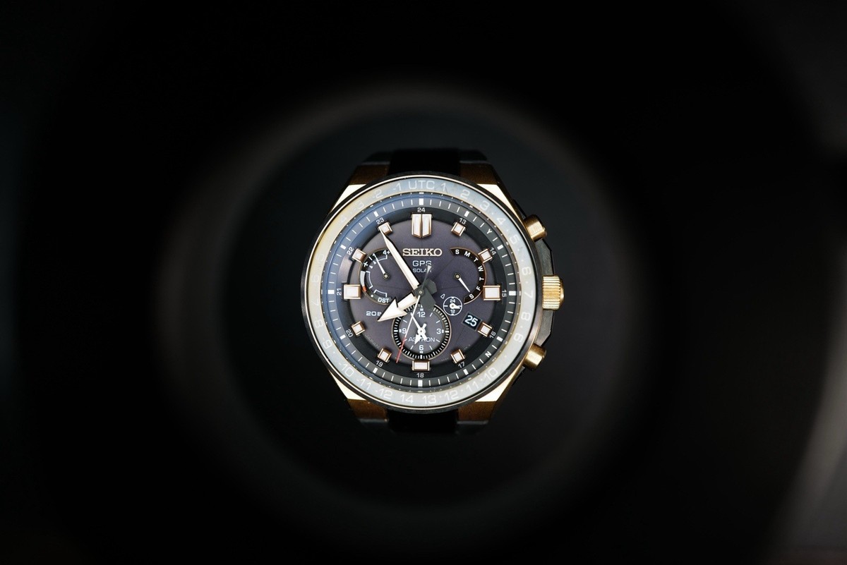 Seiko Astron 8X53-0BB0-2 GPS Solar Chronograph Black Gold World