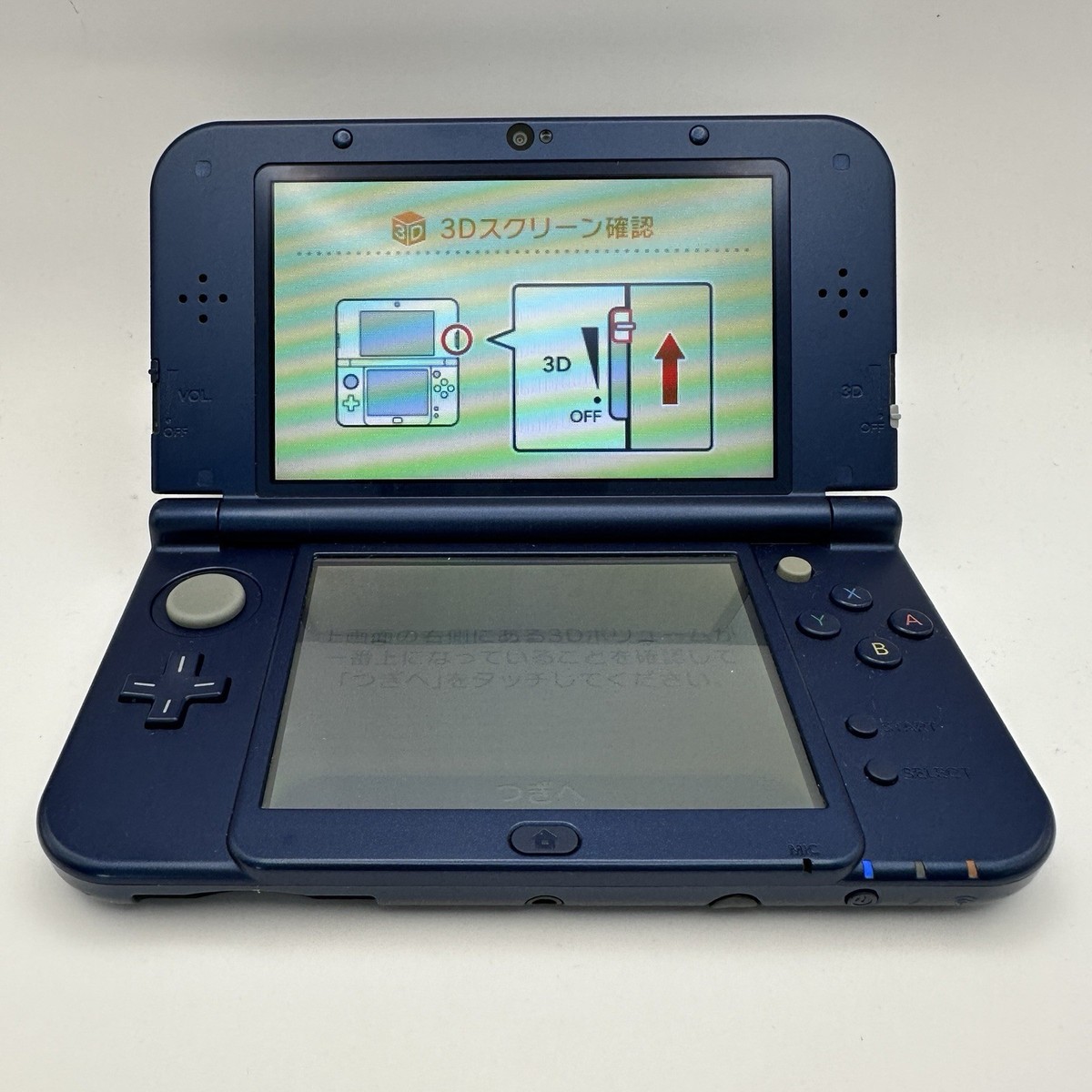 Nintendo New 3DS LL Metallic Blue IPS LCD on upper screen