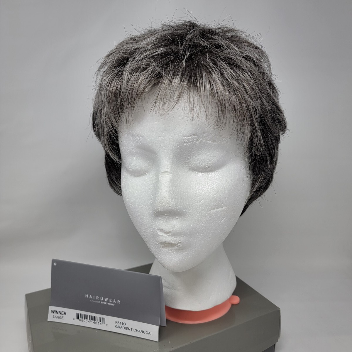 Raquel Welch Winner Women's Size Large Short Pixie Wig
