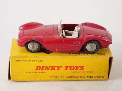 Vente de Dinky Toys et jouets anciens - IVOIRE France