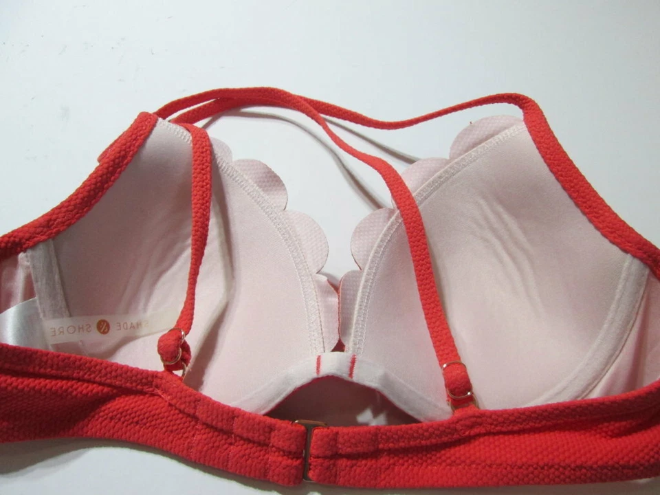 Roupa de banho feminina Shade & Shore tamanho 32B biquíni top vermelho forrado com fio costas cruzadas - Imagem 2 de 4