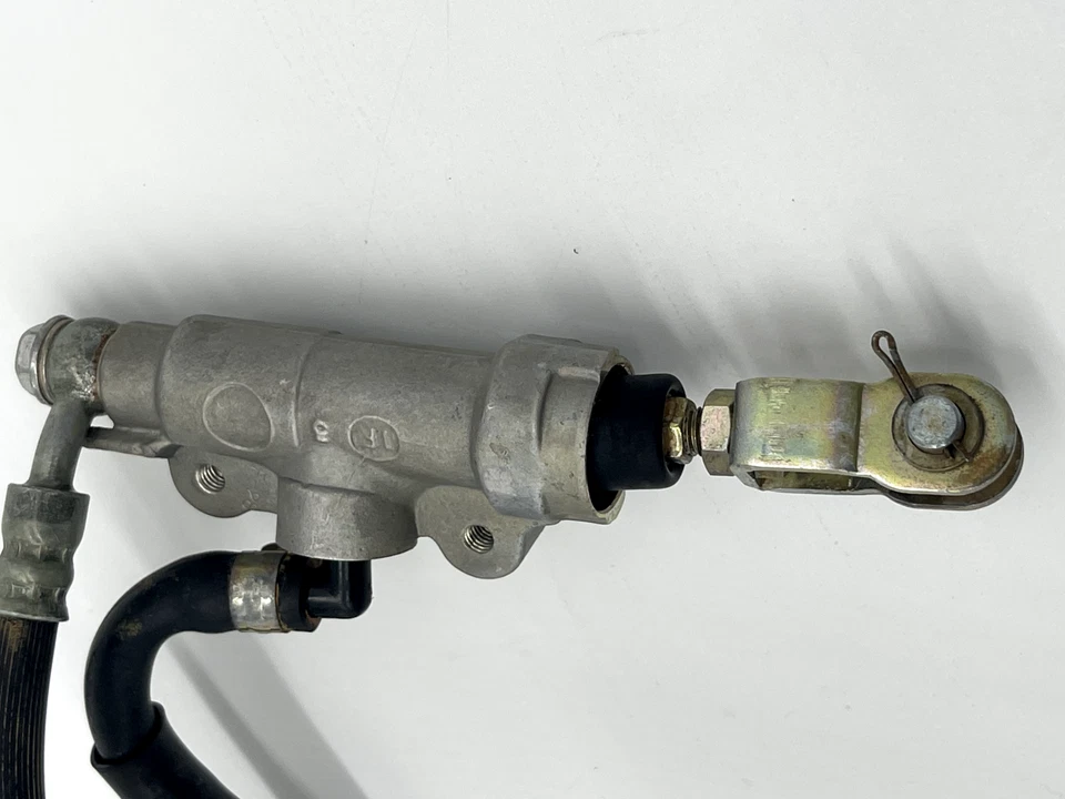 Kawasaki KLX300R 2002 pinza trasera cilindro maestro Foto 2 de 4