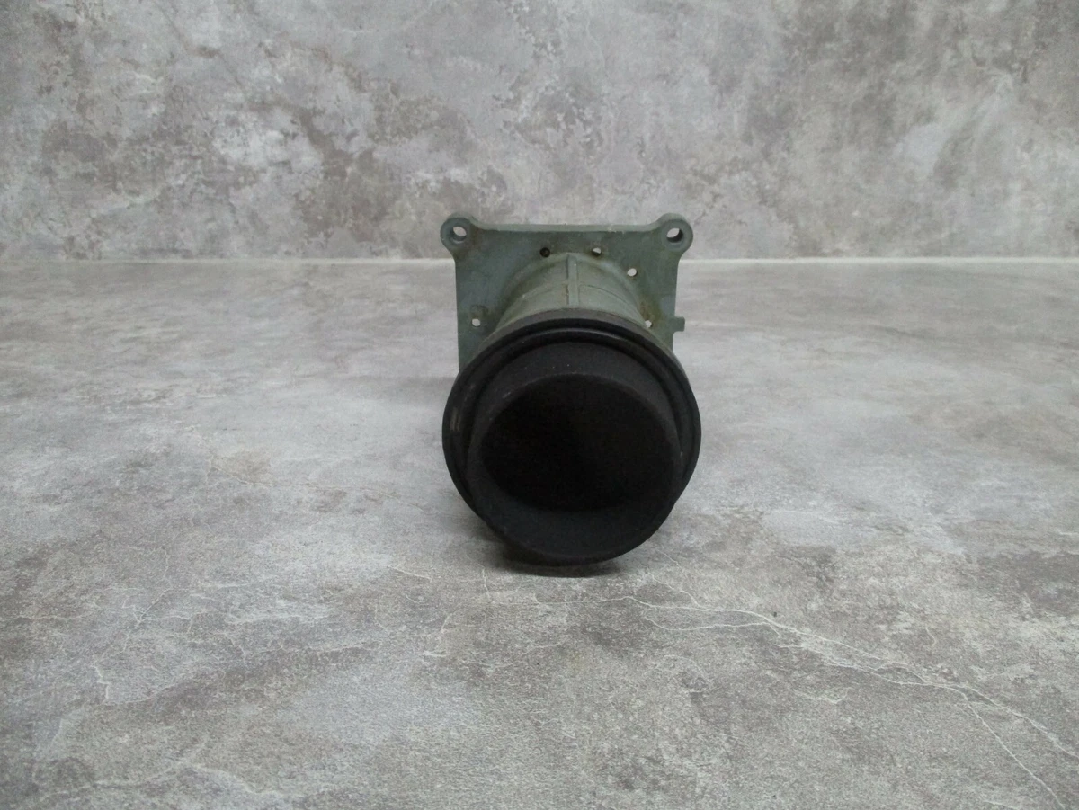 YAMAHA OEM EXT MANIFOLD #67F-41131-01-5B | eBay