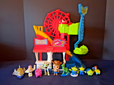 Imaginext Disney Pixar Toy Story 4 Carnival/Theme Park Playset w 8 Figures
