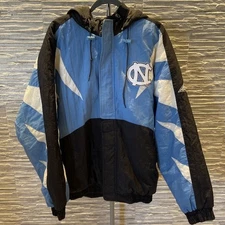 Vintage NCAA Apex One North Carolina Tarheels Sharktooth Jacket XL