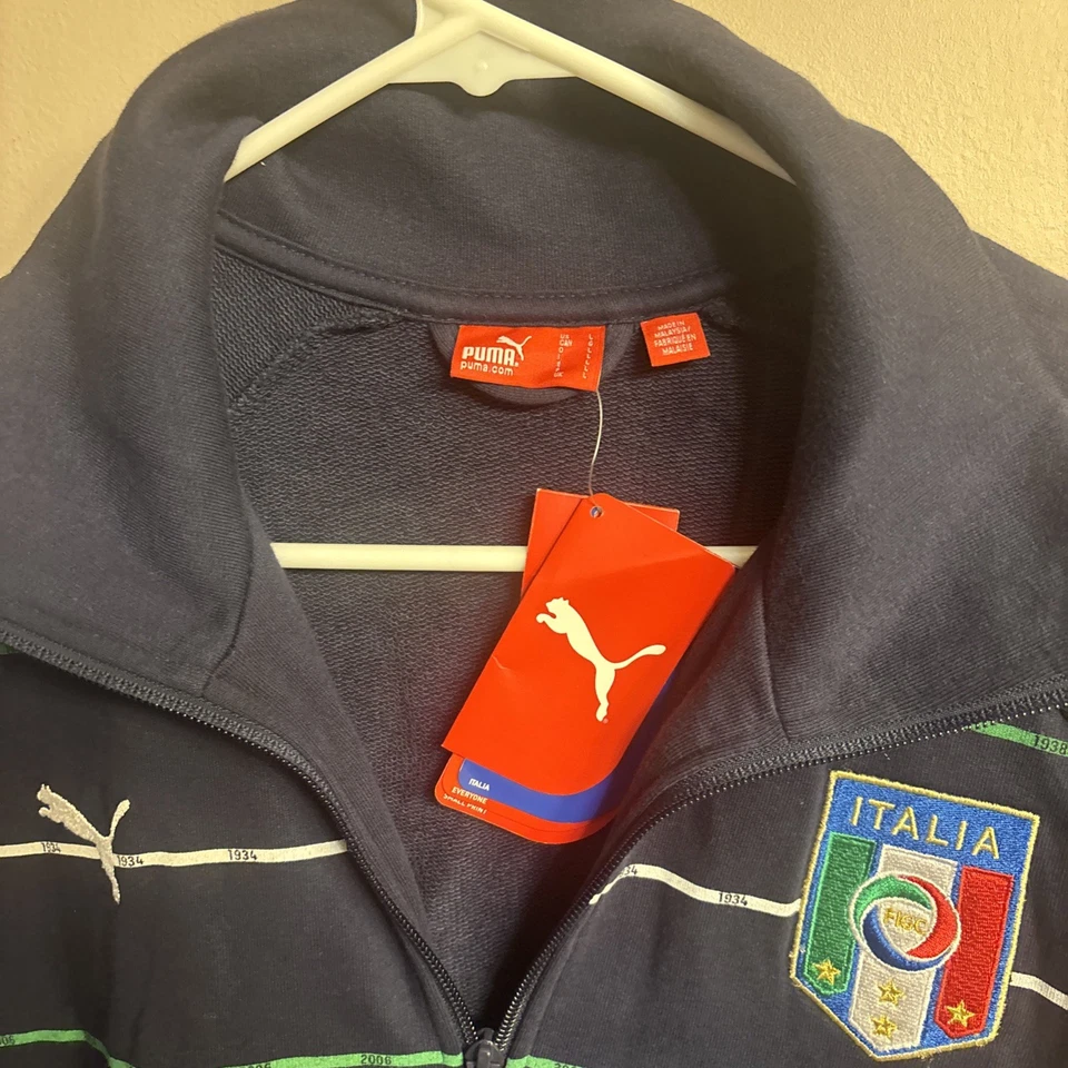 Chaqueta de Pista de Fútbol Italia Para Hombre Grande FIGC Puma Fútbol Cremallera Completa Nueva con Etiquetas Rayas Foto 3 de 4
