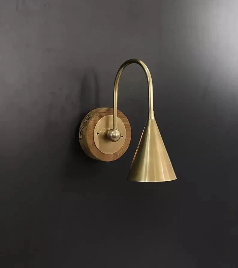 Handmade Pair of Raw brass wooden base Italian wall sconce Mid century Light - Image 4 of 4