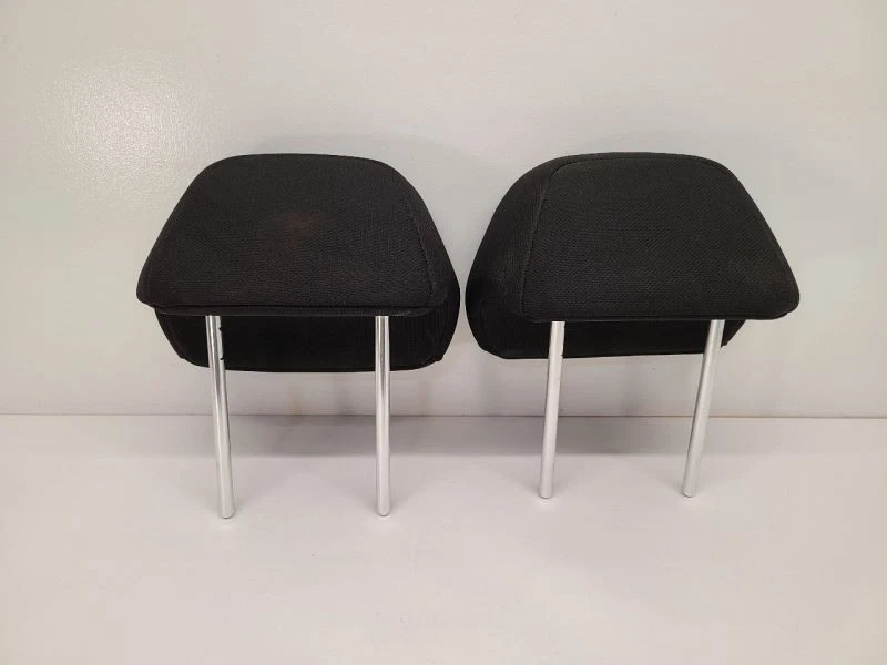 Reposacabezas trasero HYUNDAI VELOSTER RH LH 2012-2017 TELA NEGRA 897002V100S6R Foto 3 de 4