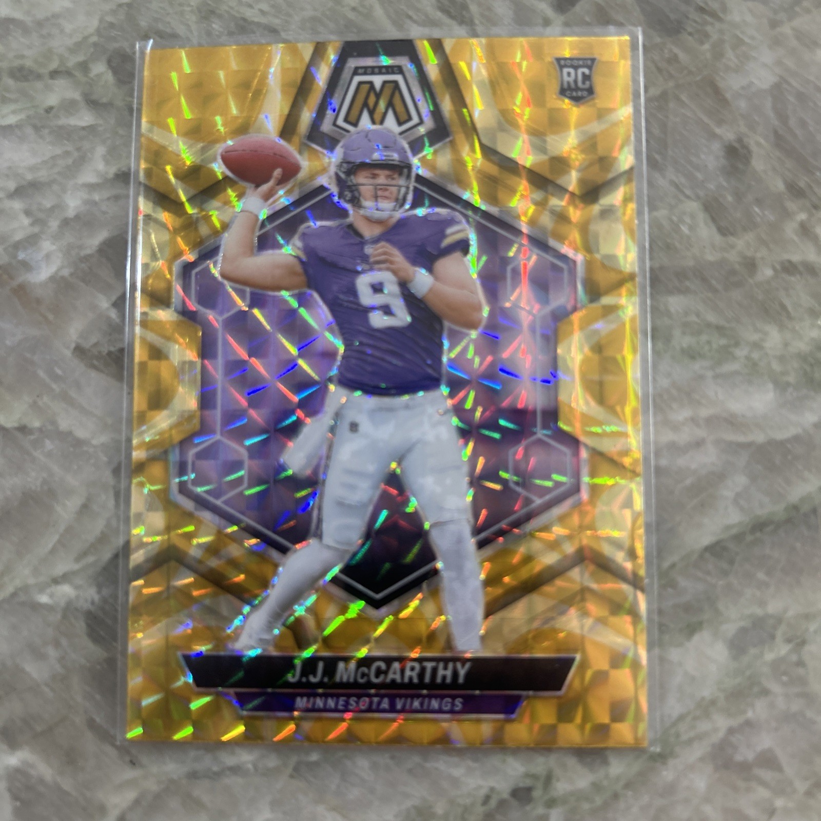 2024 Panini Mosaic -Rookies J.J. McCarthy #310 Reactive Yellow Mosaic Prizm (RC)