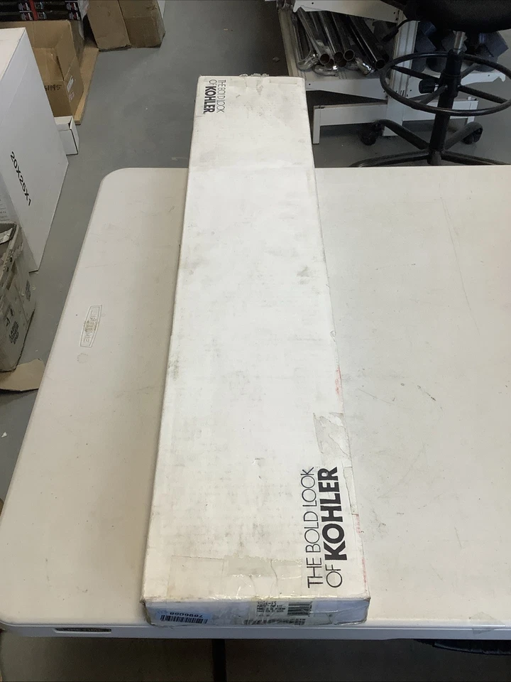 Kit de tapa de extremo de madera Kohler para botiquín purista. Roble blanco. 3094-F5 $550 Foto 2 de 4