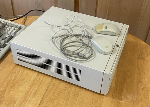 IBM 330-P75 Komputer osobisty Vintage 1995 - Ma problemy - Zdjęcie 14 z 23