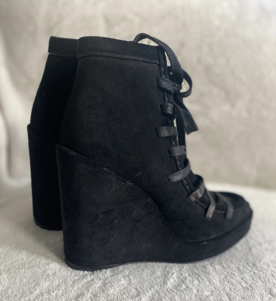 Moncler женщин «SUZANNE» черная замша кожа на танкетке ботильоны обувь США 8 I 38 - Изображение 2 из 4
