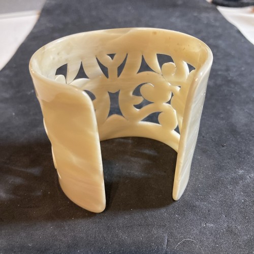 Acrylic Filigree Cuff Bracelet 6” B150 - Picture 5 of 5