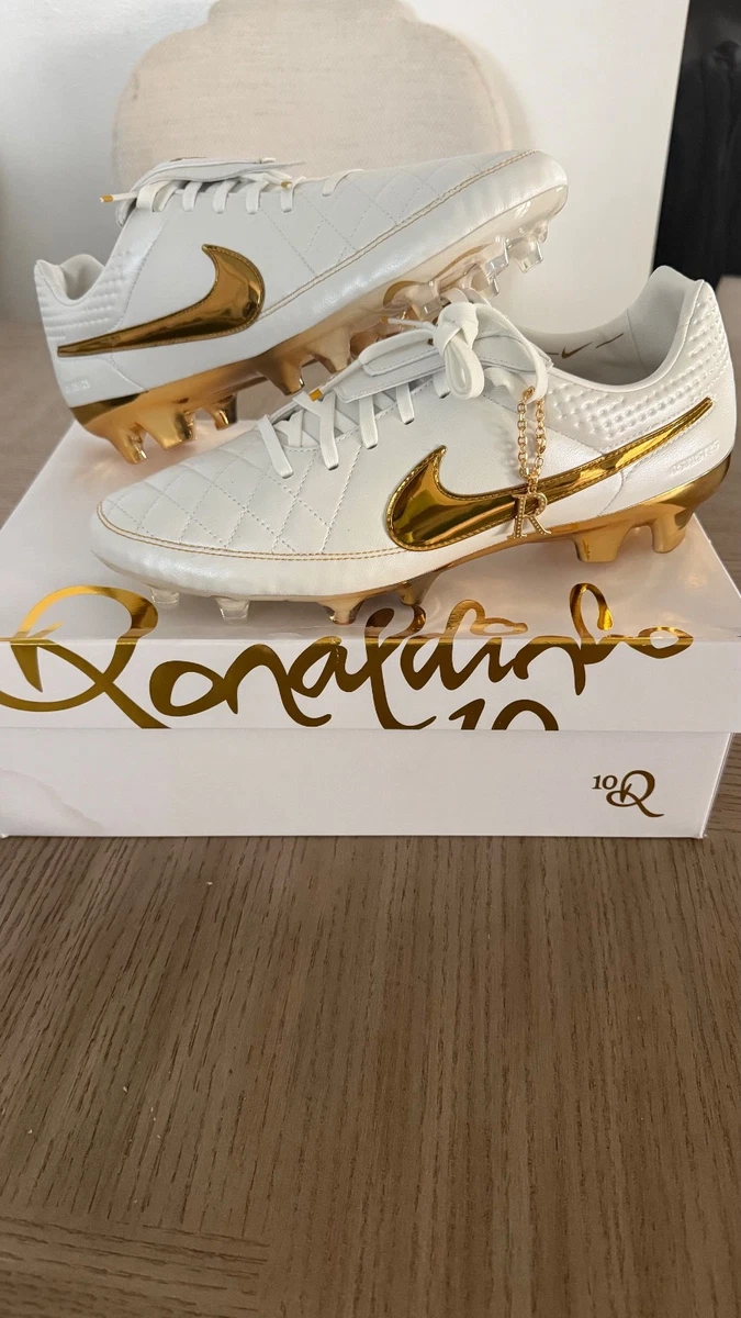 Preços baixos em Tênis de Futebol Ronaldinho | eBay