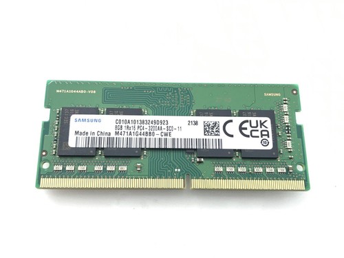 Samsung 8 GB PC4-25600 DDR4-3200 SO-DIMM memoria - M471A1G44BB0-CWE - Foto 1 di 1