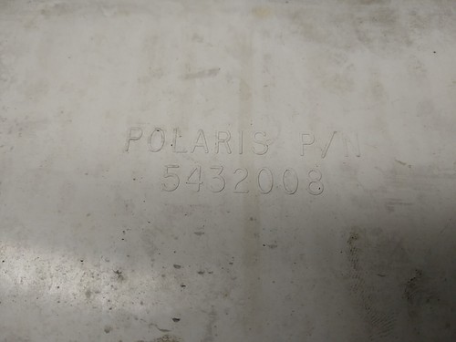Polaris Classic Trail Touring XCR XLT XC 1996-03 Center Seat Reflector 24032504 - Picture 3 of 3