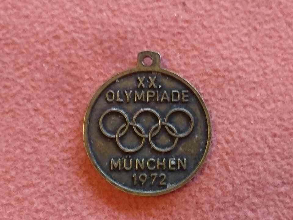Médaille Souvenir Jeux Olympiques Munich 1972 – 7 Cm Avec Ruban, Très Rare
