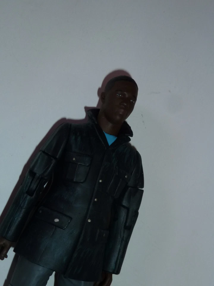 Doctor Who Ryan Sinclair Figura de Acción Juguete Serie de TV 13º Doctor Compañero! Foto 2 de 4