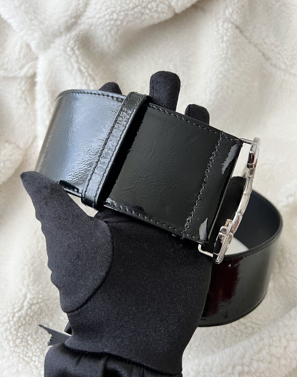 Auth Chanel Silver Metal Embossed Big CC Logo Black Patent Auth Chanel Silver Metal Embossed Big CC Logo Black Patent