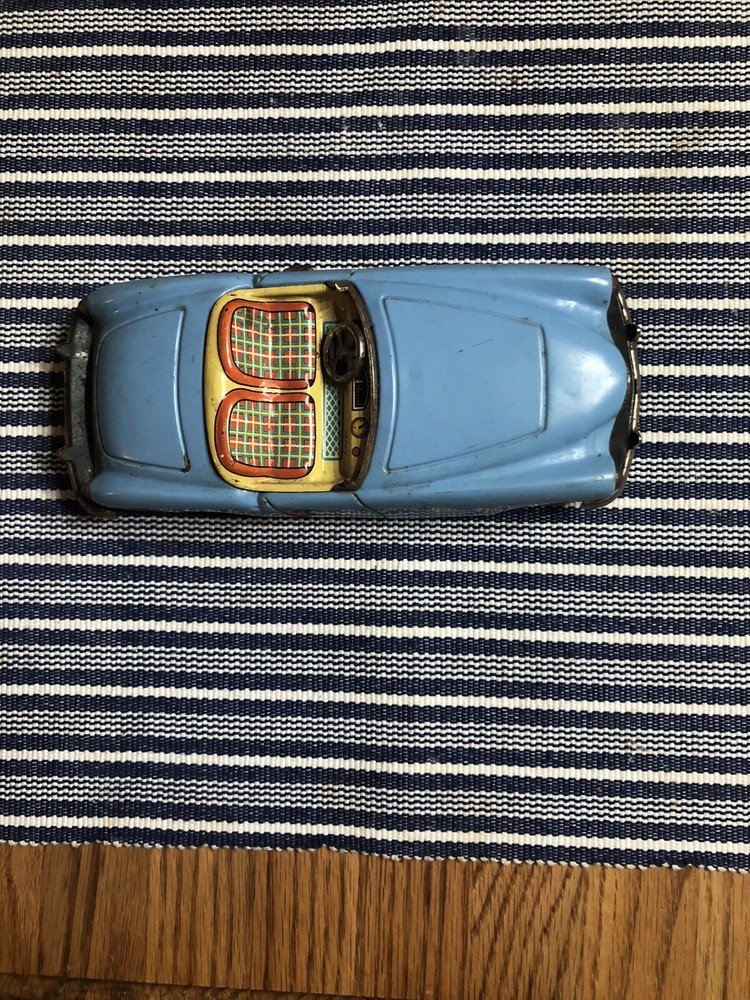 VINTAGE  TIN LITHO FRICTION TOY RACE CAR FROM JAPAN