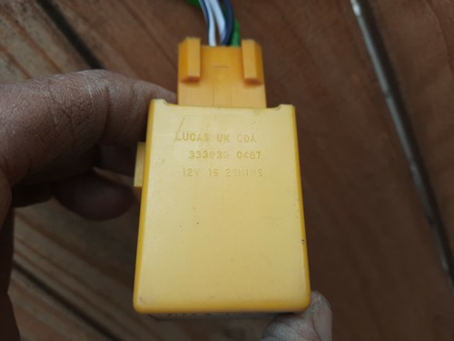 OEM XJ6 XJ12 Yellow 4 Pin Relay 12V 15 25min Lucas 33383B 0487 Original - Picture 6 of 11