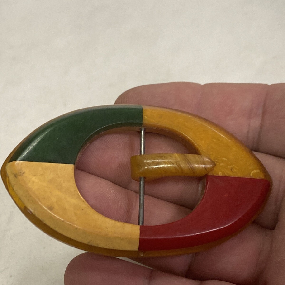 VINTAGE BAKELITE YELLOW BUTTERSCOTCH RED GREEN LAMINATED  display picture 1