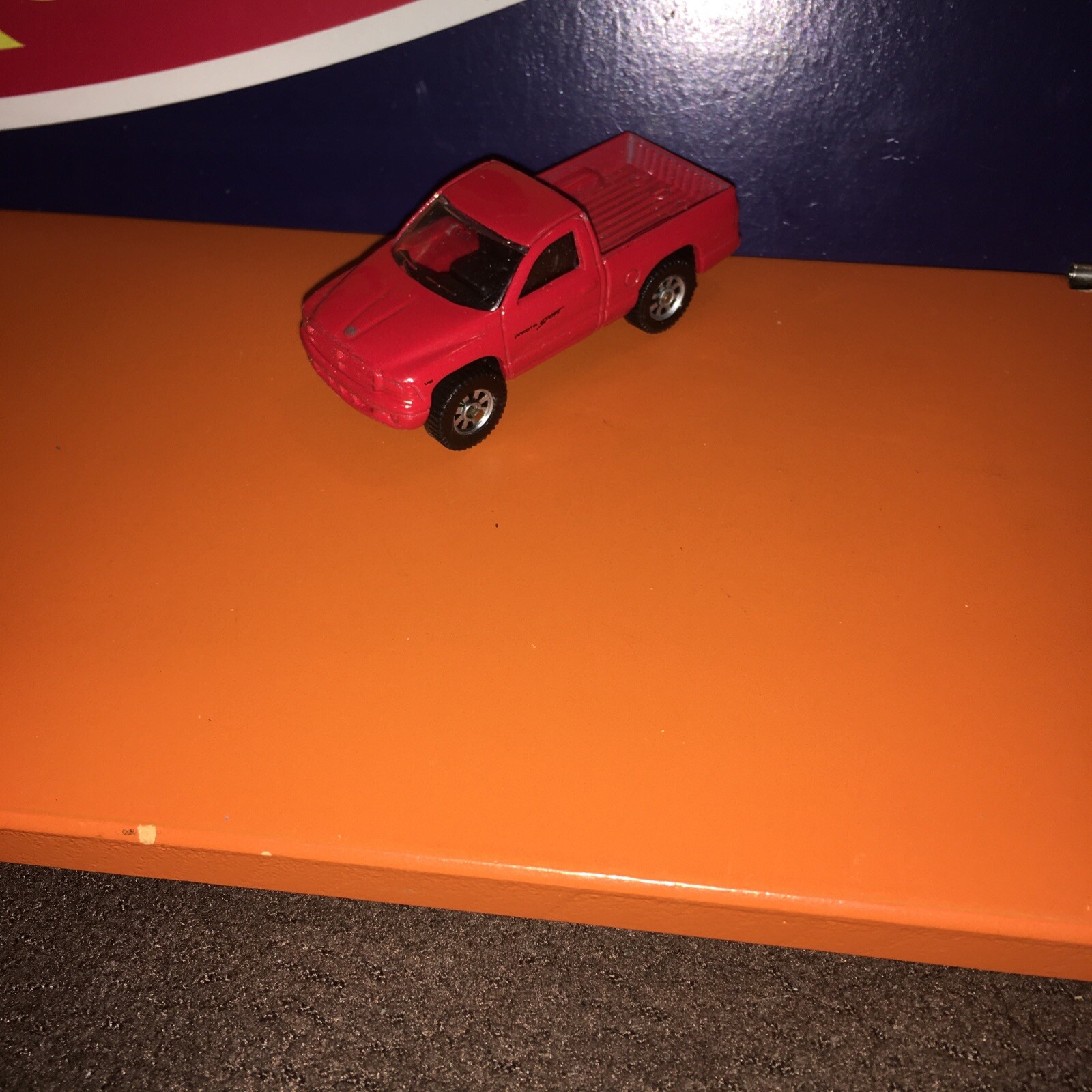 Picture 1 of 9