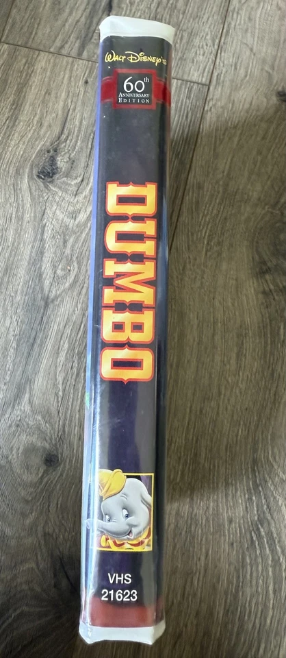 Walt Disney’s Dumbo 60th Anniversary Edition VHS - Imagem 2 de 4
